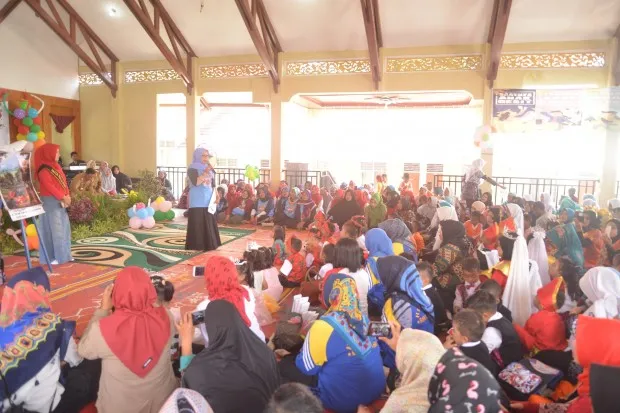 Ketua TP PKK Tanjab Timur Hadiri Peringatan HAN   